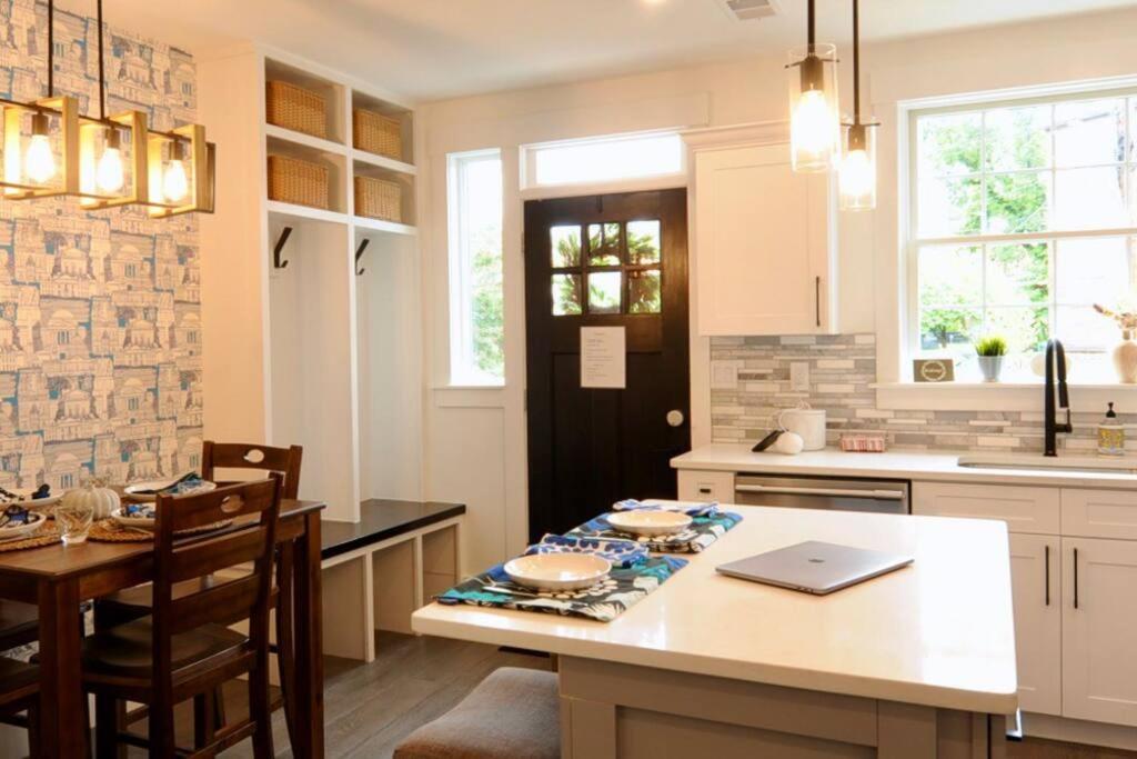 Cherry Blossom Townhouse, Easy Dc Access Вашингтон Екстер'єр фото