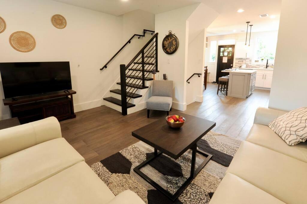 Cherry Blossom Townhouse, Easy Dc Access Вашингтон Екстер'єр фото